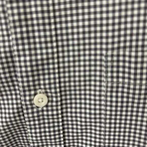 Patagonia Black and White Checkered Casual Button Down Shirt - Picture 3 of 9